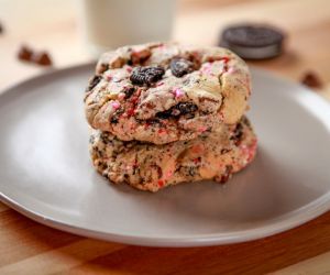 Oreo Chocolate Chip Cookies