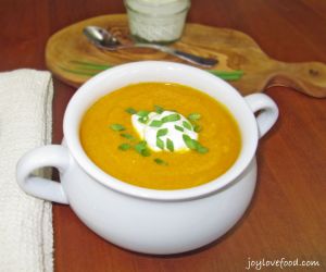 Crock Pot Curried Carrot Soup