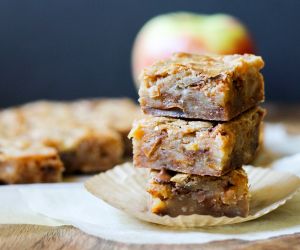 Apple Cinnamon Blondies