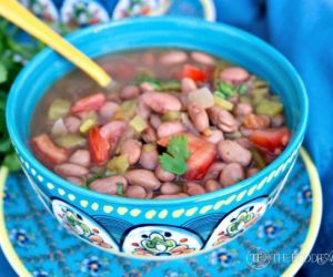 Mexican Pinto Beans {Slow Cooker}