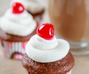 Root Beer Float Cupcakes Recipe