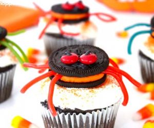 Oreo Spider Cupcakes