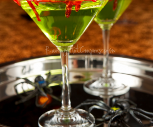 Vampire’s Kiss (Halloween Drink Recipe)