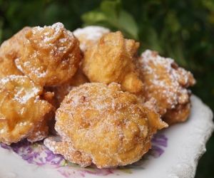 Apple Fritters