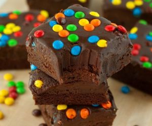 Copycat Cosmic Brownies