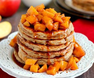 Apple Cinnamon Pancakes