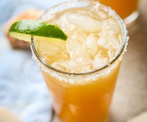 Perfect Pineapple Margarita