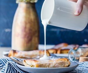 Baked Pumpkin Pie Chimichangas