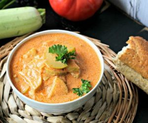 SUMMER FRESH CREAMY GREY ZUCCHINI TOMATO SOUP