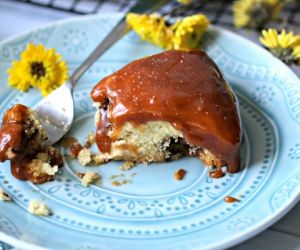 SALTED CARAMEL SCONES WITH MINI MILKY WAY CHOCOLATES