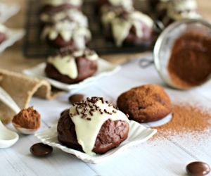 CHOCOLATE TRUFFLE COOKIES WITH SEA SALT AND HERSHEY DROPS