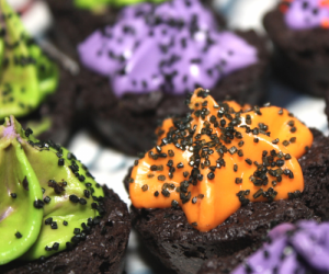 Halloween Brownies with Vanilla Frosting