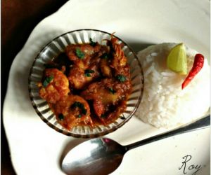 Chingri Maachher Kalia (Prawn/fish kalia – an authentic Bengali recipe)