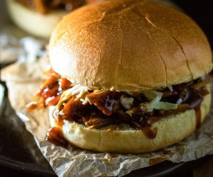 Crock Pot Sweet Pulled Pork