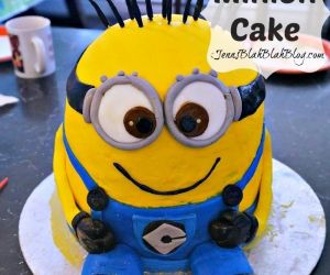 How to make a Minions Cake