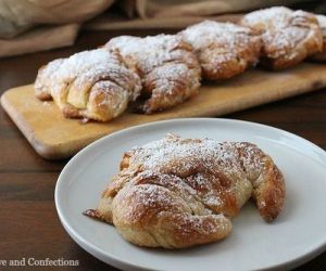 Almond Croissants