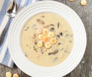 Creamy Chicken and Mushroom Soup