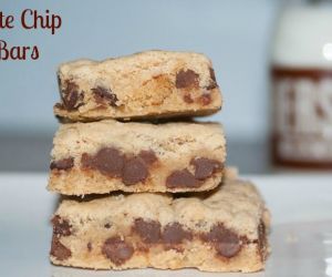 Chewy Chocolate Chip Cookies Bars Recipe