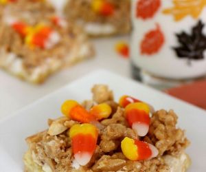 Sweet and Salty Halloween Goody Bars