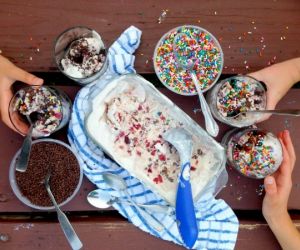 No-Churn Cherry Chocolate Chip Ice Cream