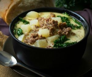 Slow Cooker Zuppa Toscana