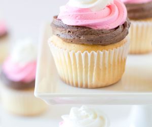 Neapolitan Cupcakes