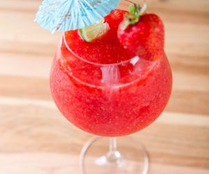 Easy Strawberry Daiquiri