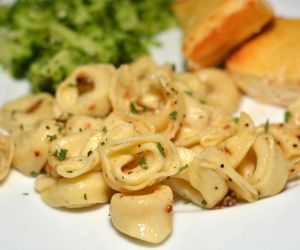 Tortellini w/ Garlic Butter Sage Sauce