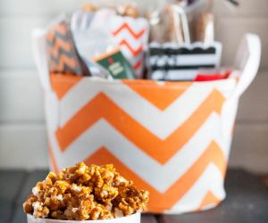 Boo It Forward & A Chai Tea Caramel Corn Recipe