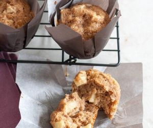 Whole Wheat Apple Muffins