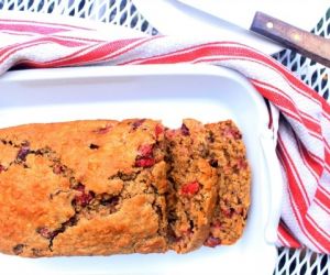 Oatmeal Cherry Quickbread