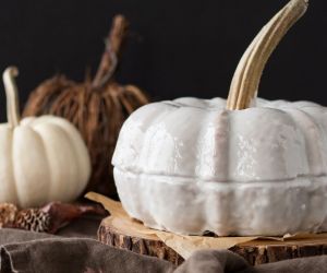 Pumpkin Spice Latte Bundt Cake