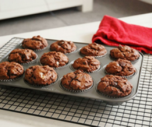 Bakery Style Chocolate Muffins