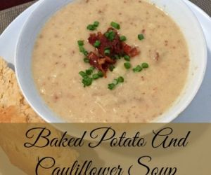 Baked Potato Cauliflower Soup