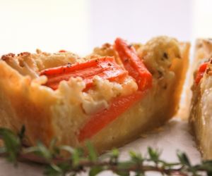 Baked Cauliflower Carrot Cheese Pie