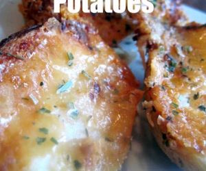 Garlic Parmesan Crusted Potatoes