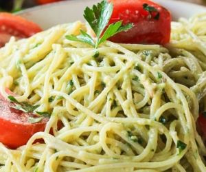 Garlic Avocado Pasta