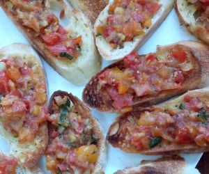 Fresh Tomato Bruschetta