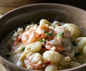 Seafood Gnocchi with White Wine Cream Sauce