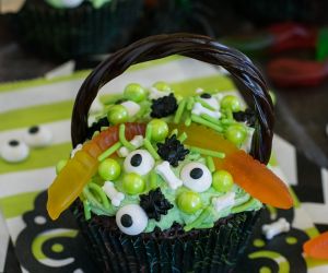 Witch's Cauldron Brownie Cupcakes