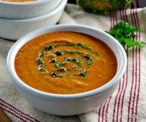 Carrot Curry Soup {Vegan}