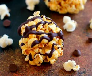 Caramel Popcorn Balls