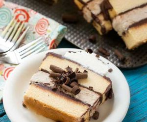 Tiramisu Ice Cream Cake