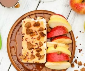 Spicy Caramel Apple Dip