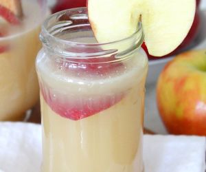 Apple Pear Punch with caramel