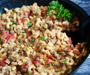 One Pan Cheeseburger Macaroni