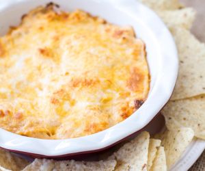 Cheesy Barbecue Chicken Dip