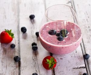 Healthy Blueberry Blast Yogurt Smoothie