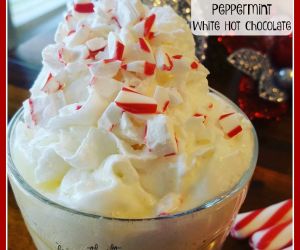 Slow Cooker Peppermint White Hot Chocolate