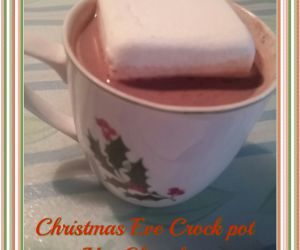 Christmas Eve Crock Pot Hot Chocolate